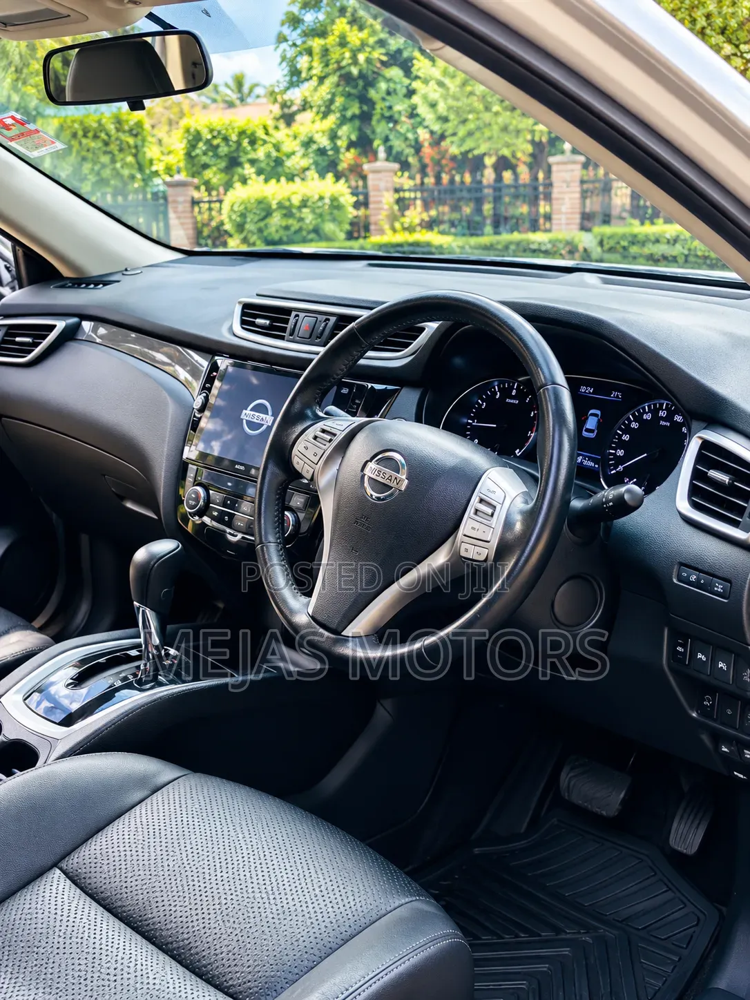 Nissan X-Trail 2015 Silver