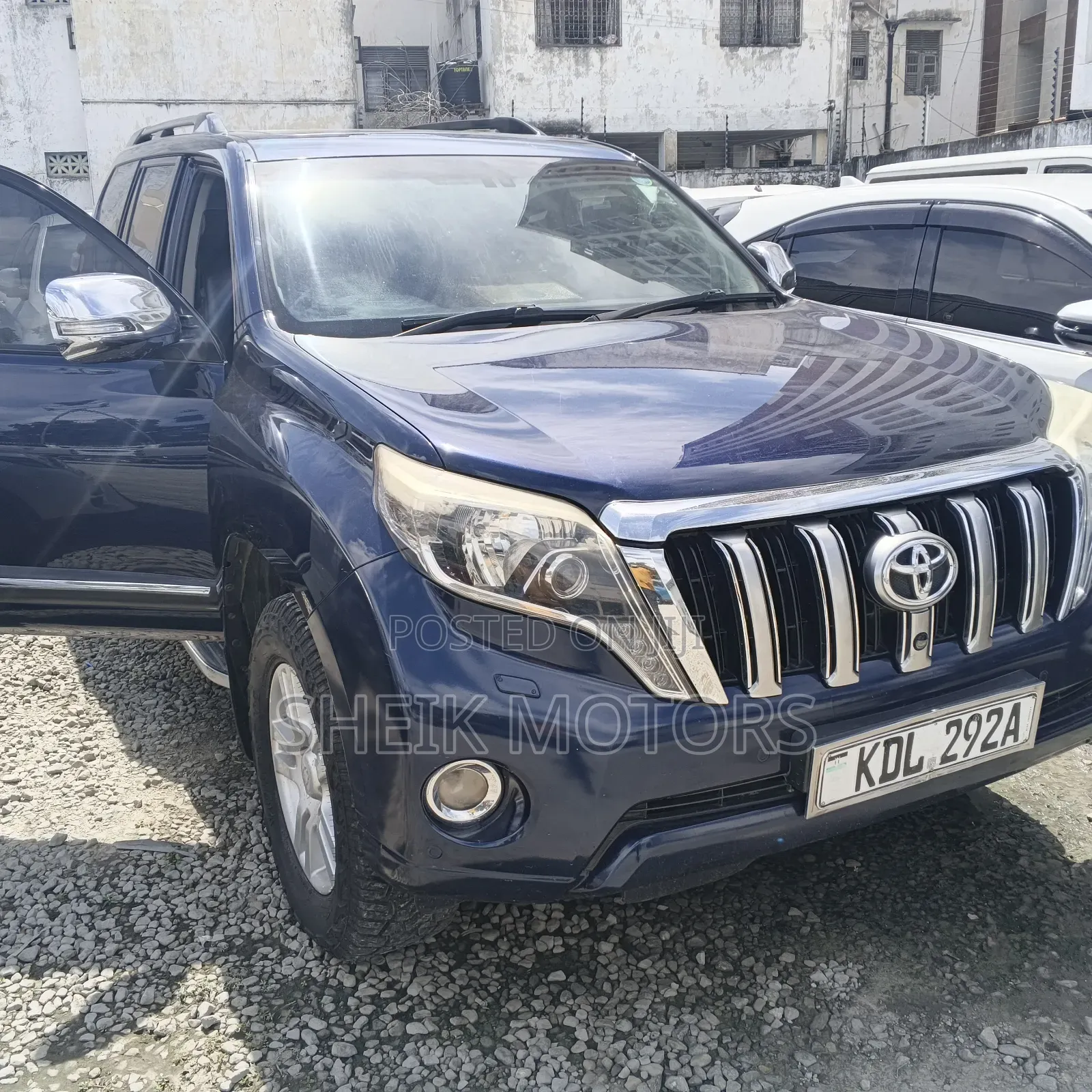 Toyota Land Cruiser Prado 2016 Blue