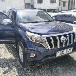 Toyota Land Cruiser Prado 2016 Blue