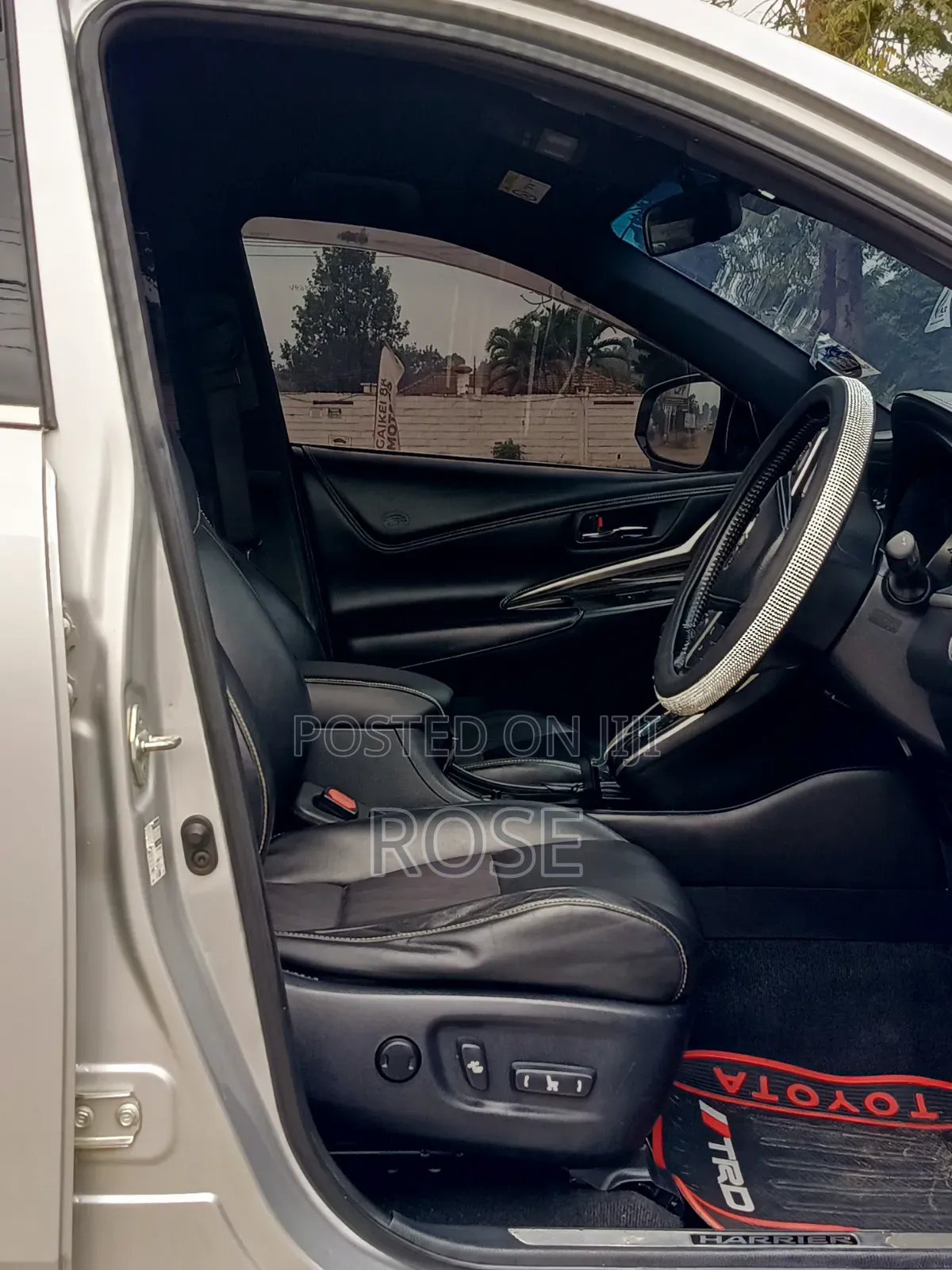 Toyota Harrier 2014 Silver
