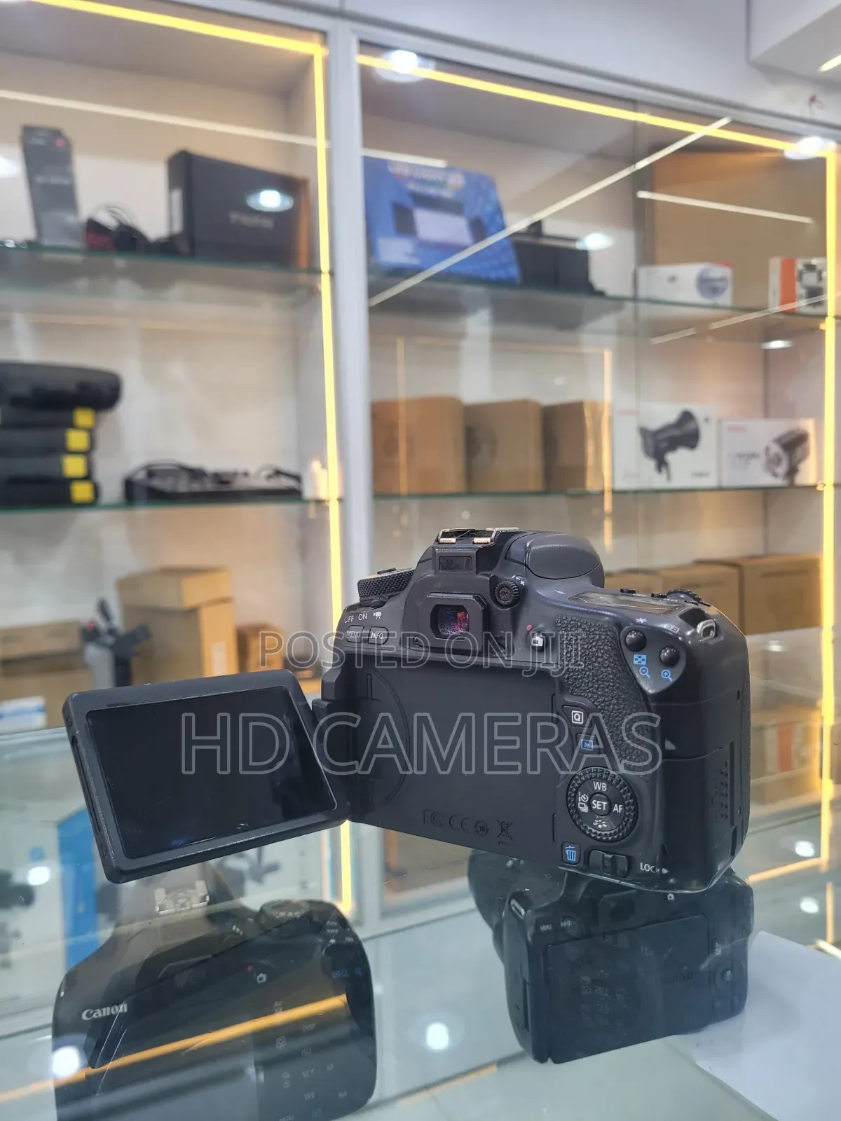CANON EOS 760D / Rebel T6s
