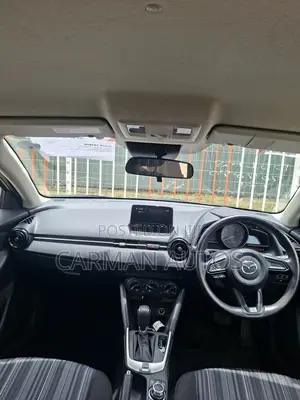 Mazda 2 2020 Pearl