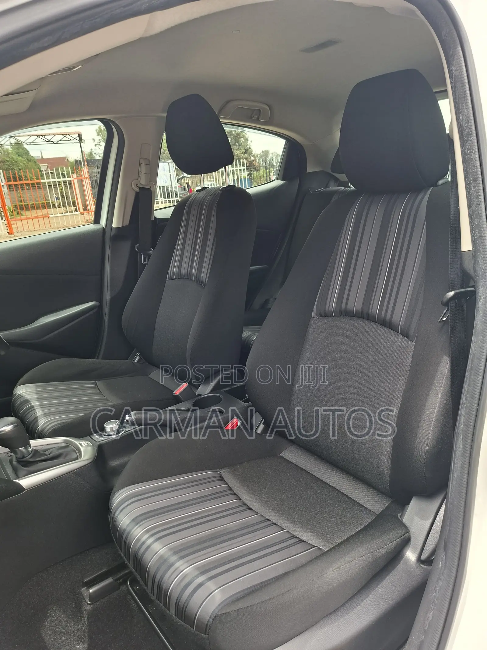 Mazda 2 2020 Pearl