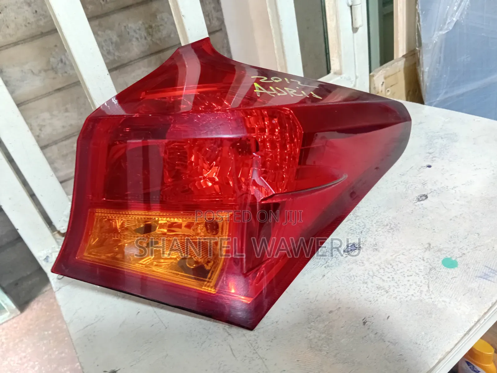Auris Taillight 2012