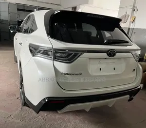 Toyota Harrier 2019 White