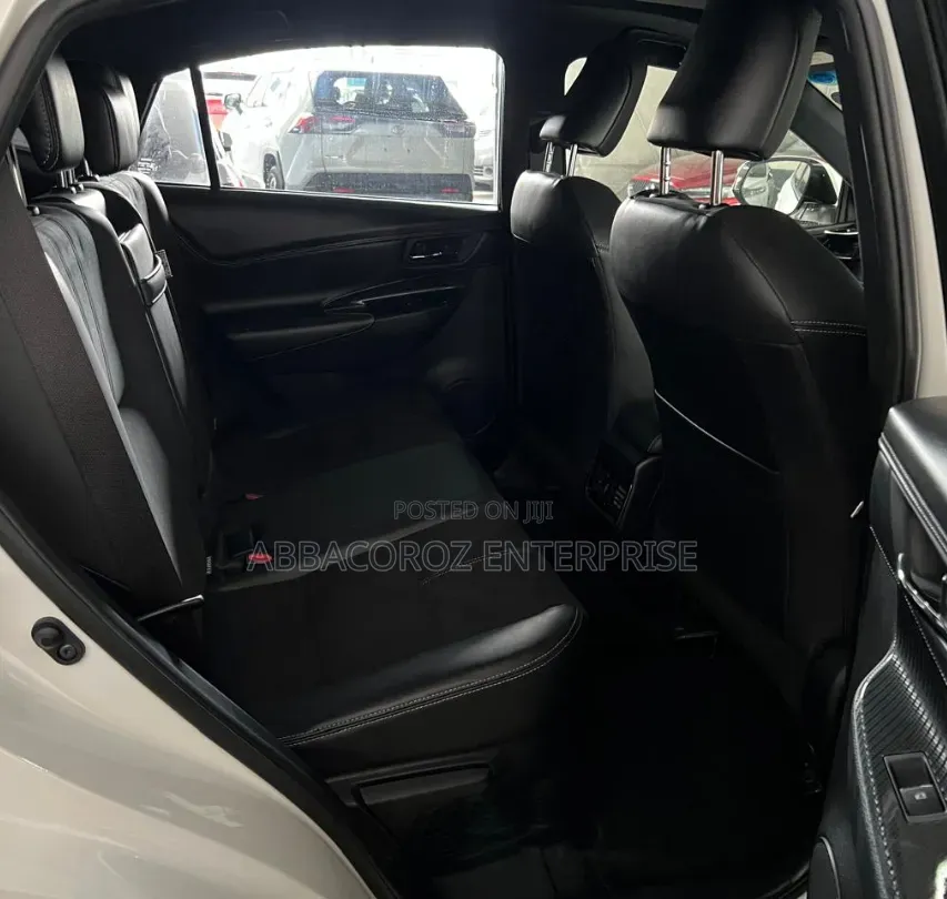 Toyota Harrier 2019 White