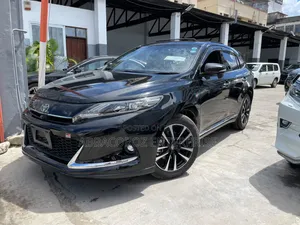Toyota Harrier 2019 Black