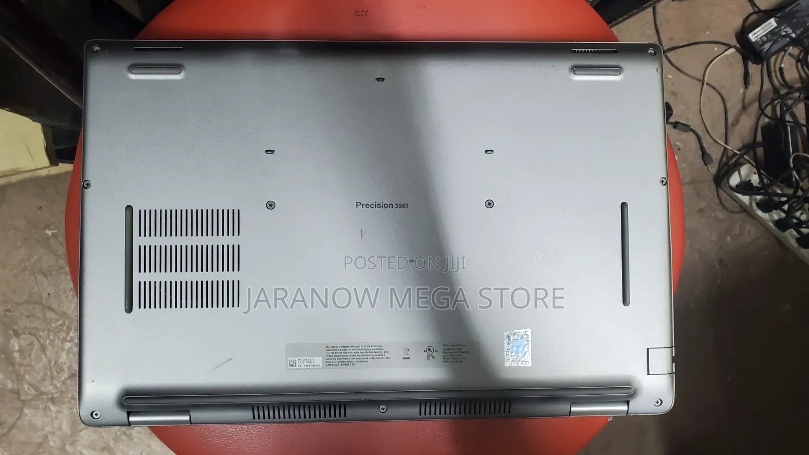 Laptop Dell Precision 3561 8GB Intel Core i5 SSD 256GB