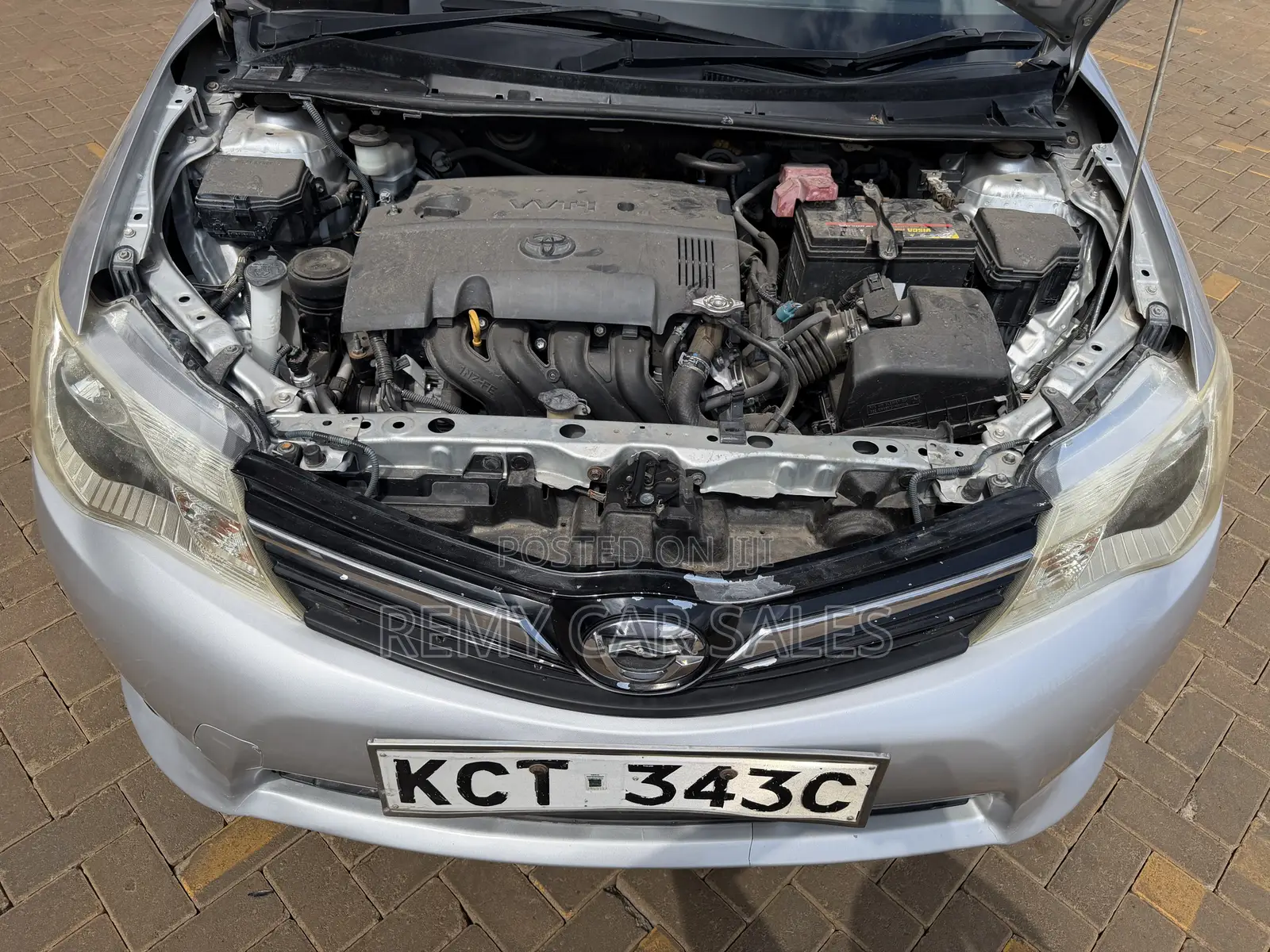 Toyota Corolla Fielder 2013 Silver