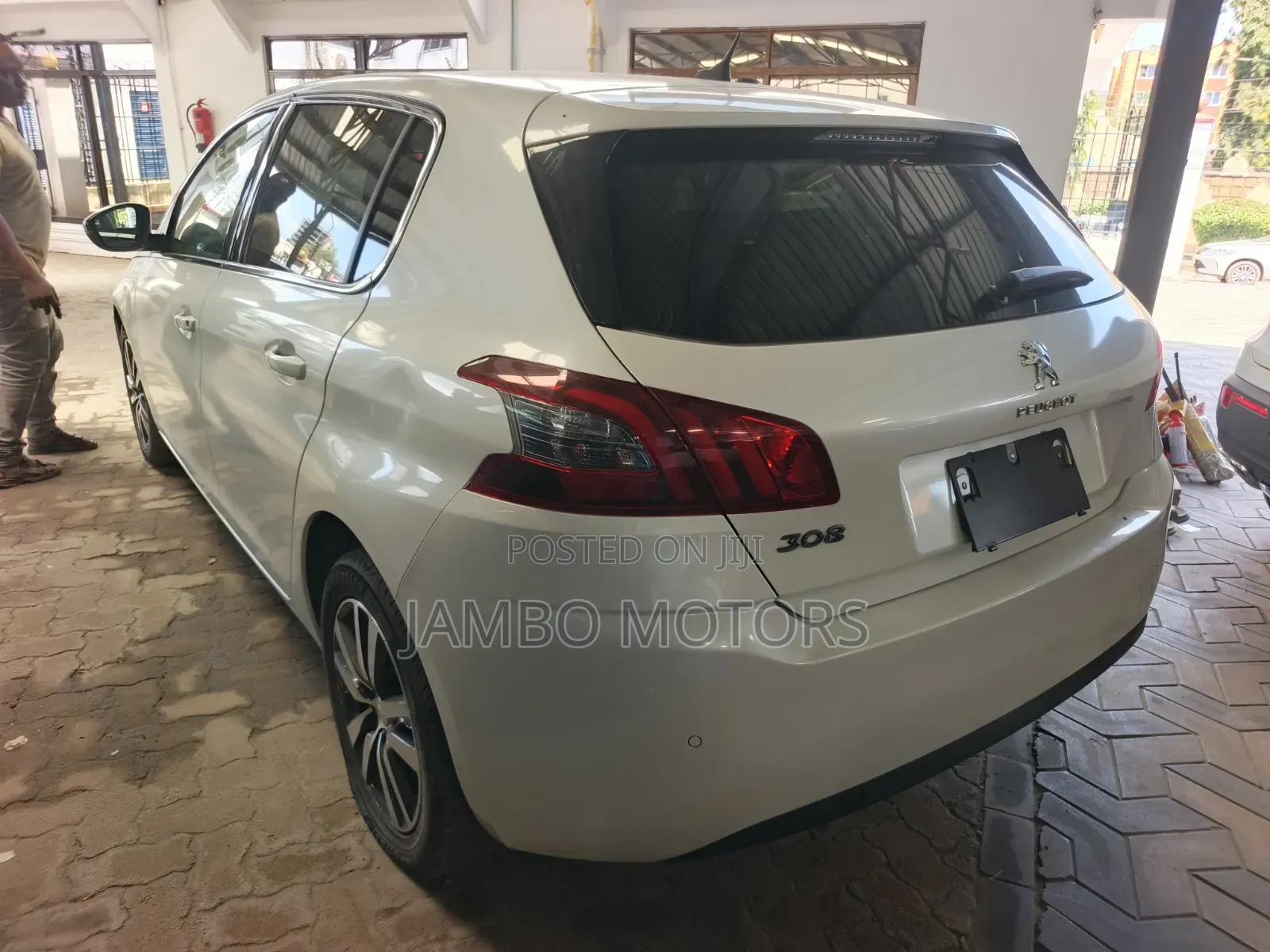 Peugeot 308 2019 White