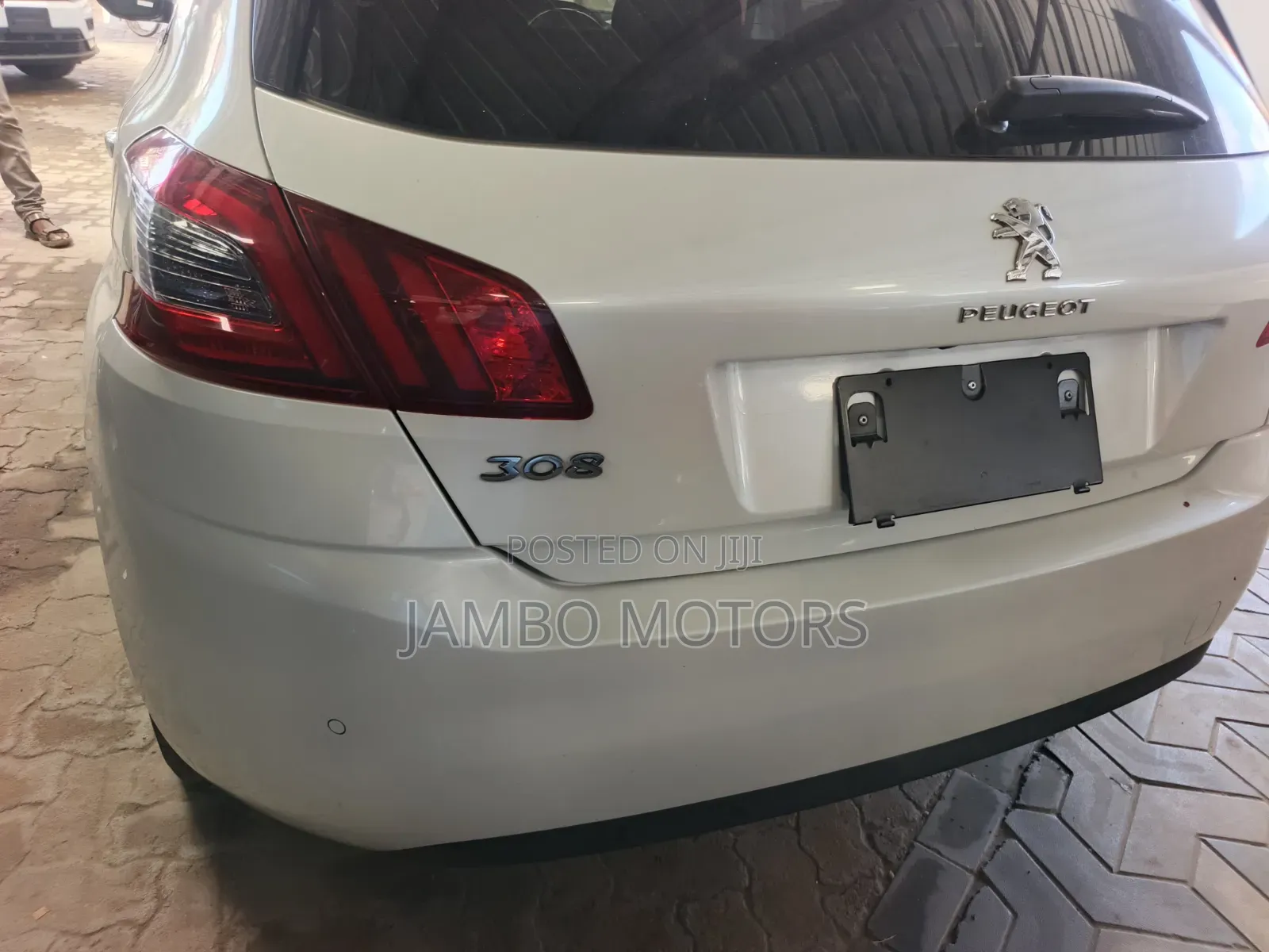 Peugeot 308 2019 White