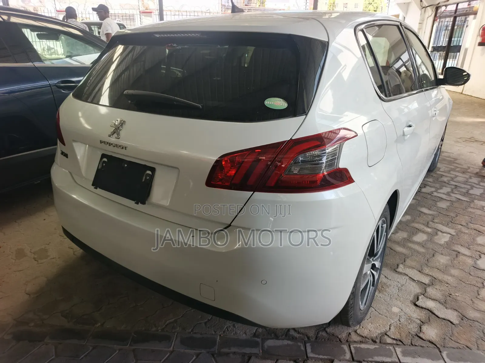 Peugeot 308 2019 White