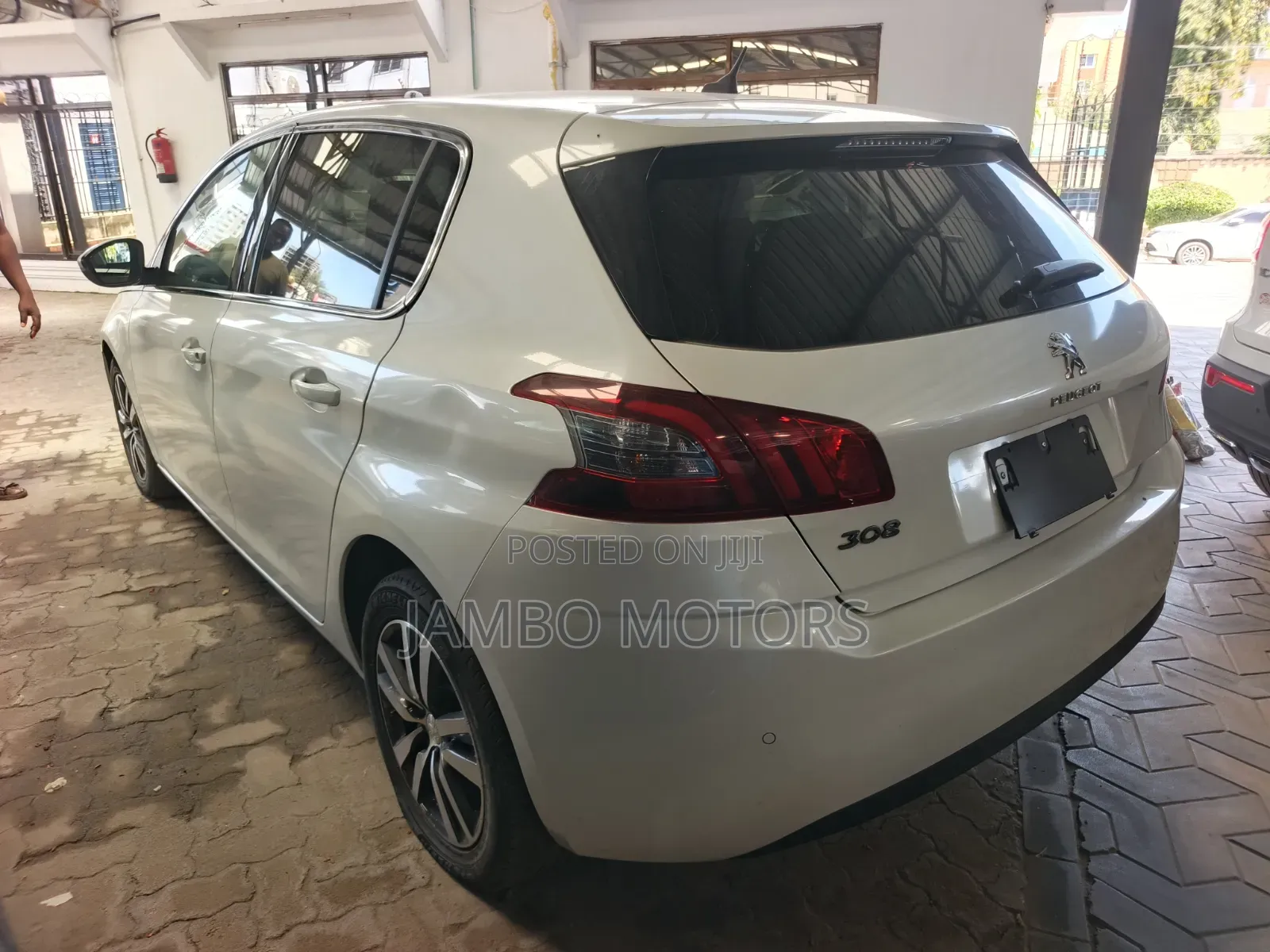 Peugeot 308 2019 White