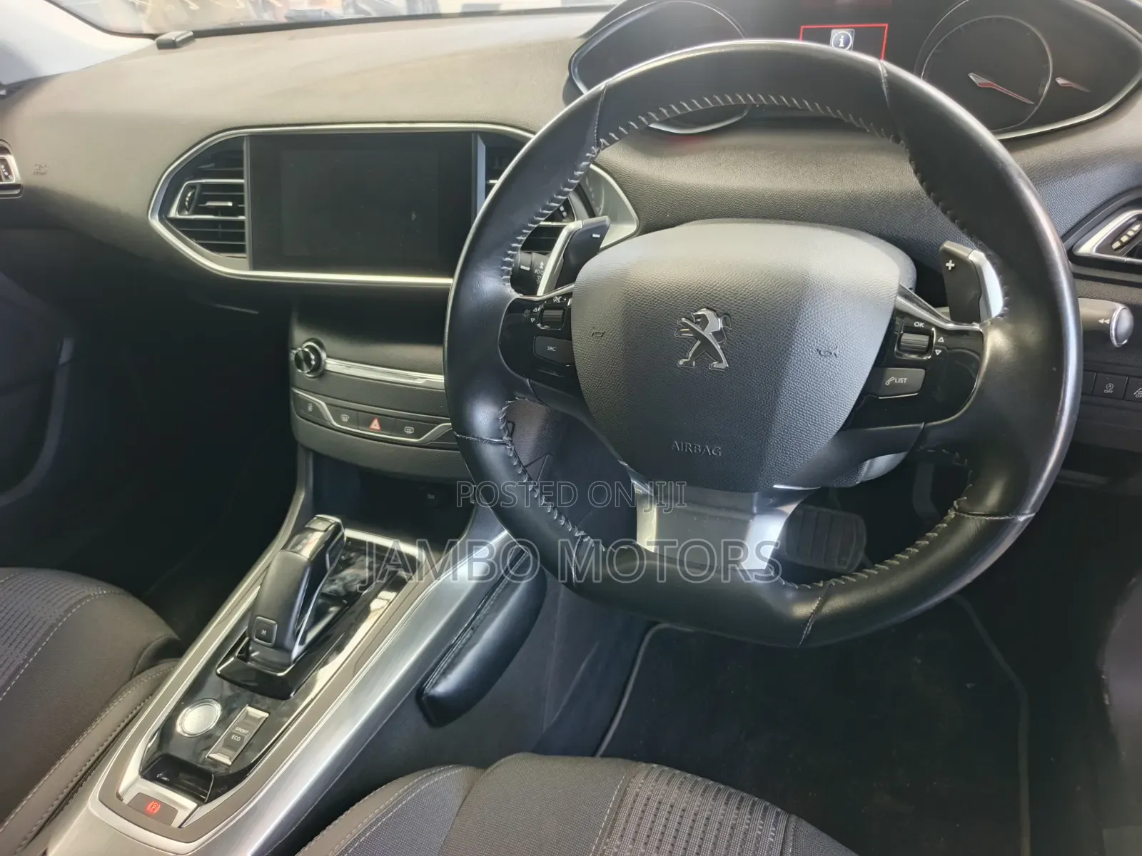 Peugeot 308 2019 White