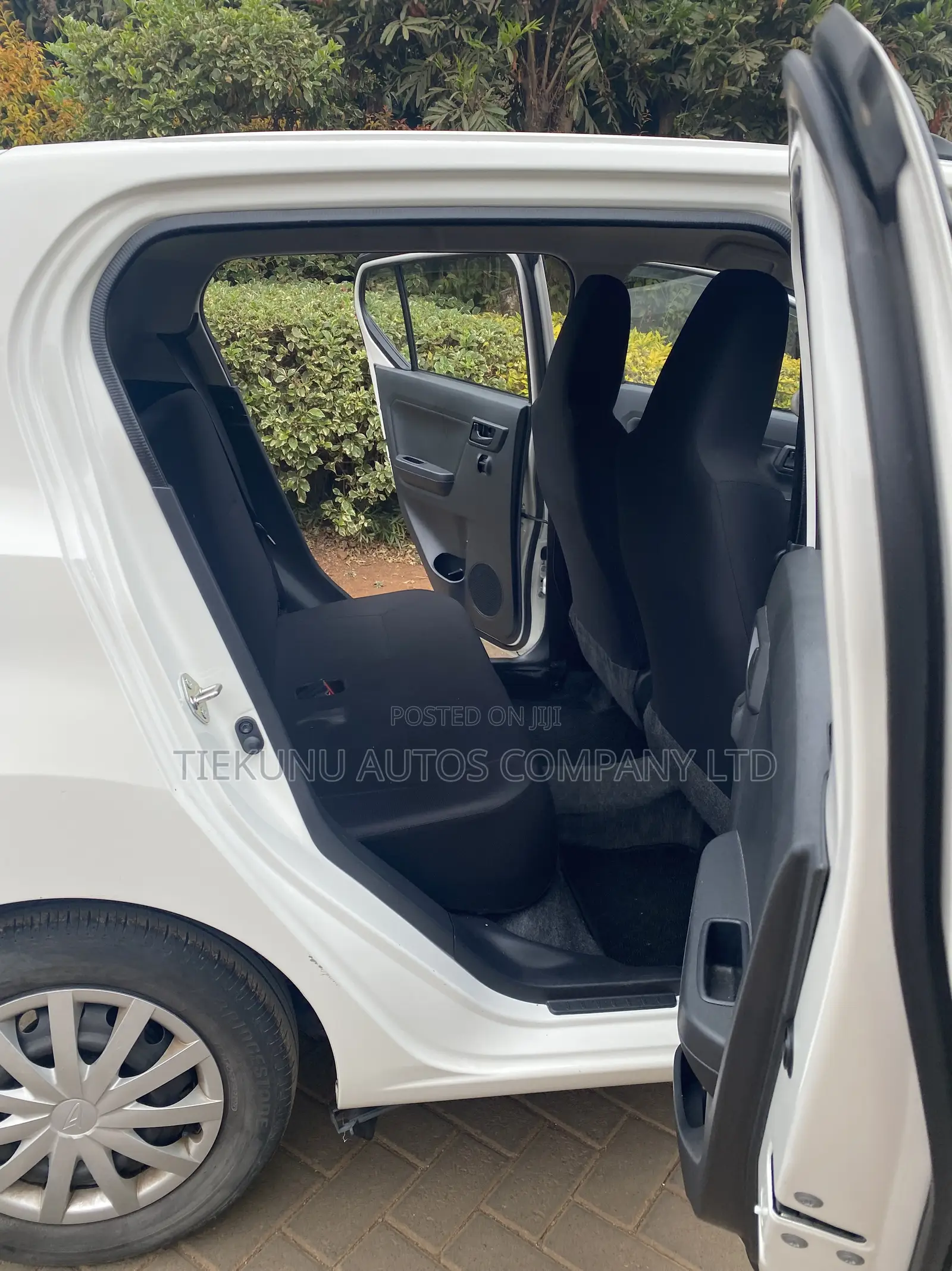 Daihatsu Mira 2019 White