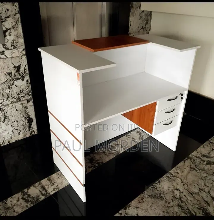 1.2m Office Reception Table With Storage