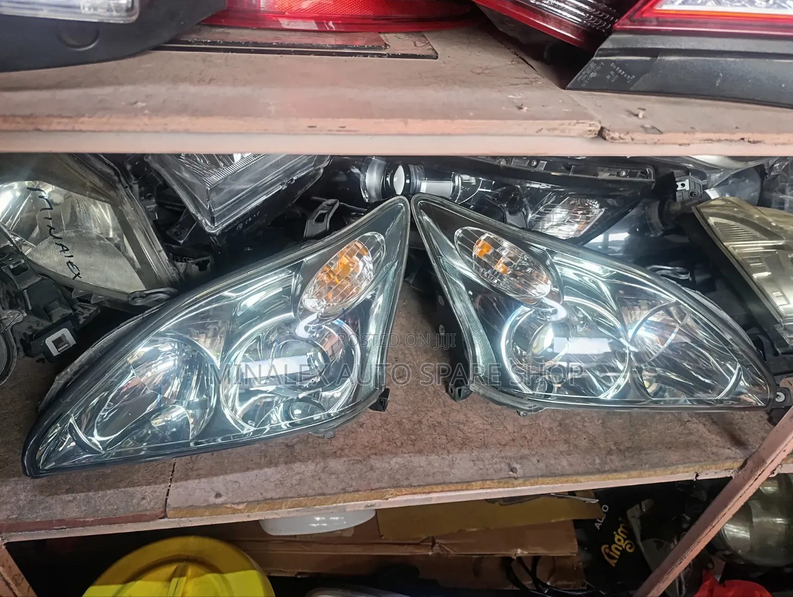 Harrier Headlight 240 Model Number 4 Complete Zenon Type