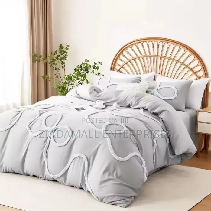 Bowknot Tufted Duvet Cover