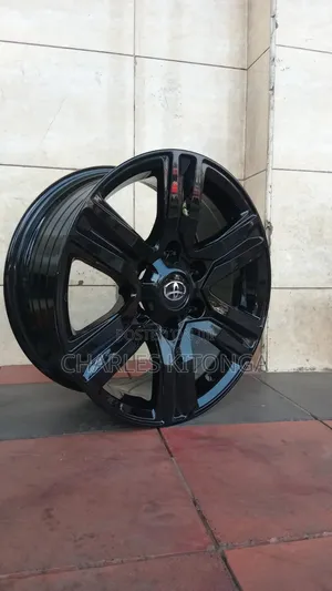 Toyota Land Cruiser Prado 17" X7.0j