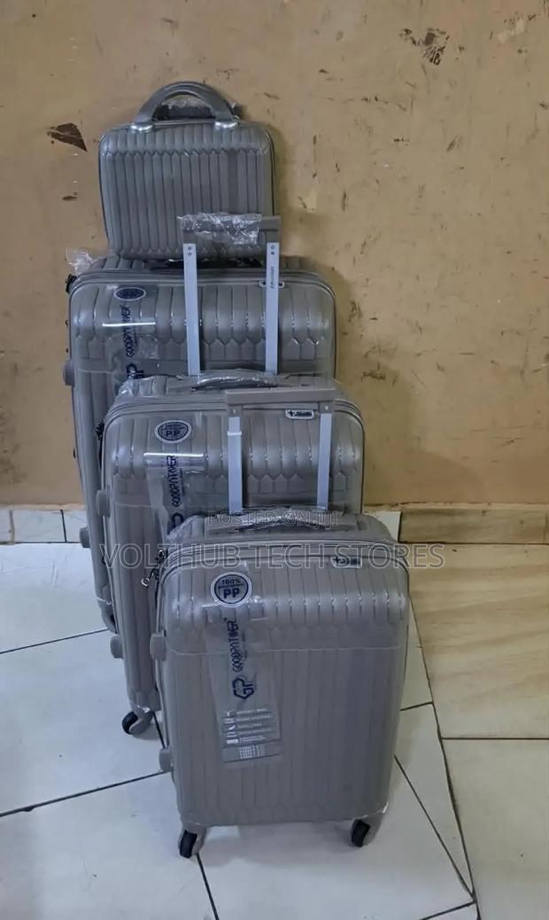 Suitcase Unbrakable Luxuries - main view