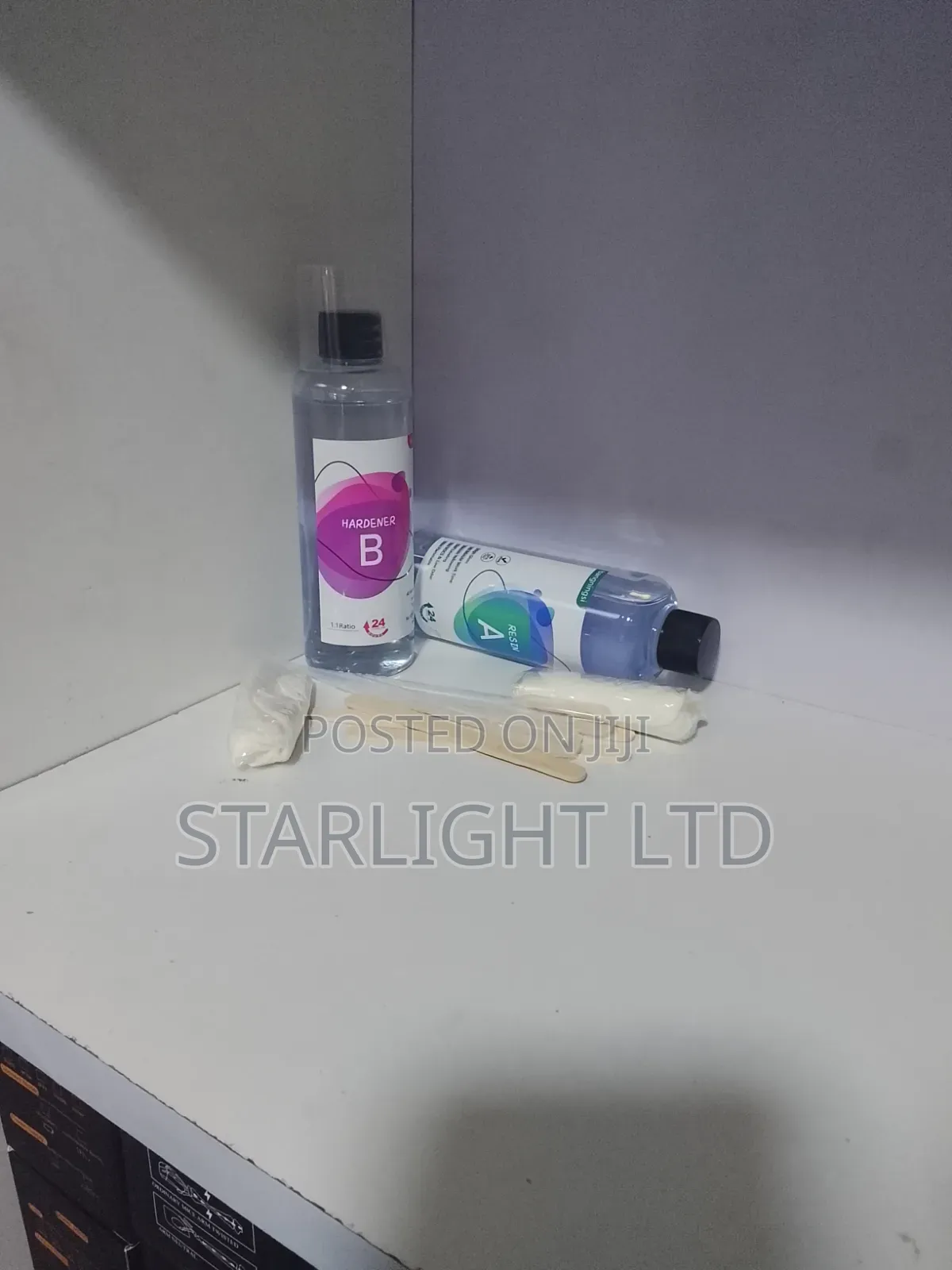 Crystal Clear Casting and Coating Resin, 1:1 Ratio, 40-Min Work Time