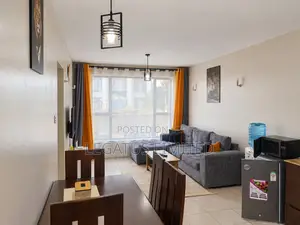 Spacious Poolside 2BR | WiFi Parking | Legatus
