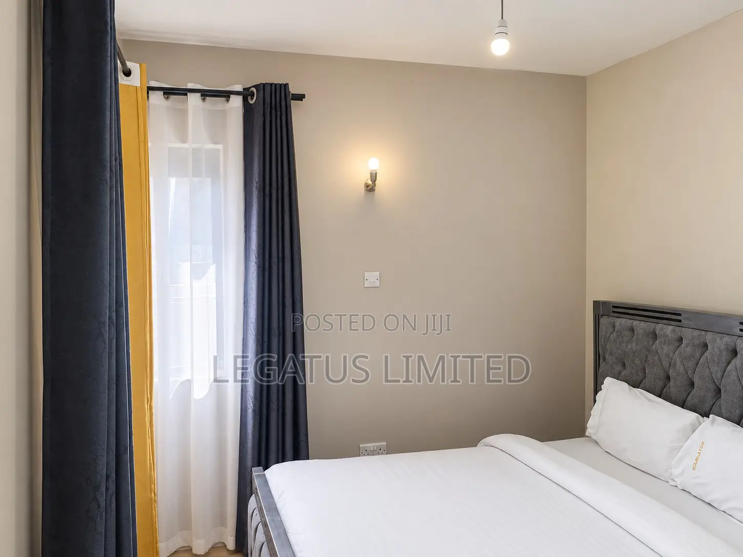 Spacious Poolside 2BR | WiFi Parking | Legatus