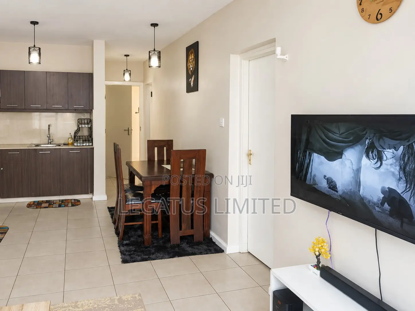 Spacious Poolside 2BR | WiFi Parking | Legatus