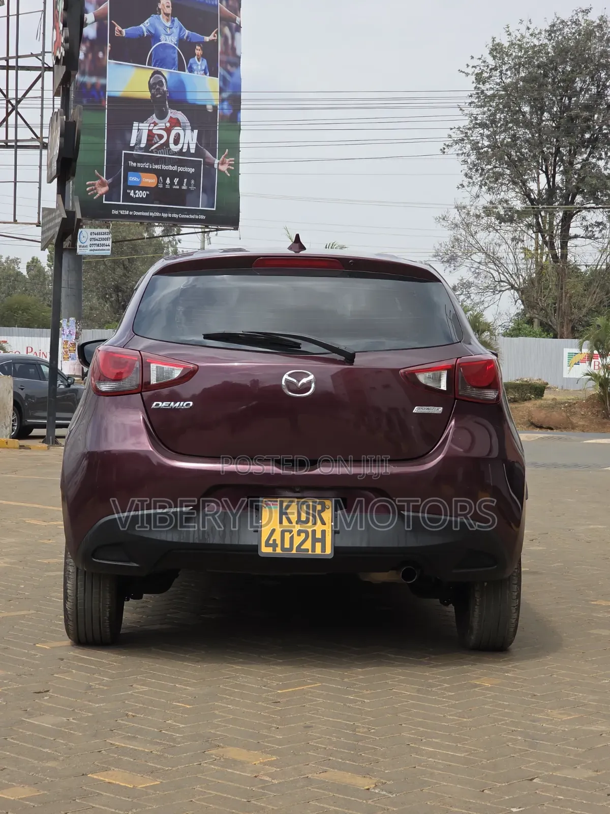 Mazda Demio 2017 Burgundy