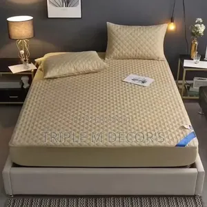 4*6 Washable Mattress Protector