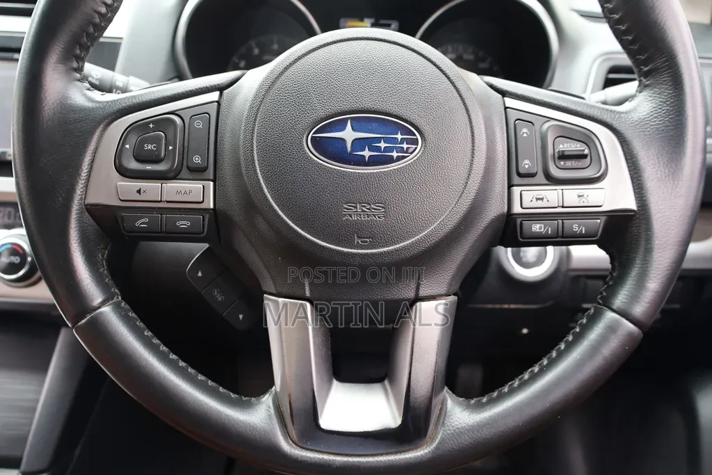 Subaru Outback 2.5i 4dr Wagon AWD (2.5L 4cyl CVT) 2015 Gray