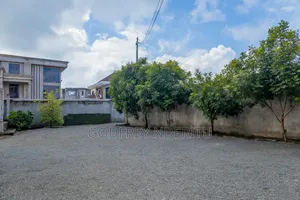 5bdrm Mansion in Kahawa Sukari, Thika CBD for rent