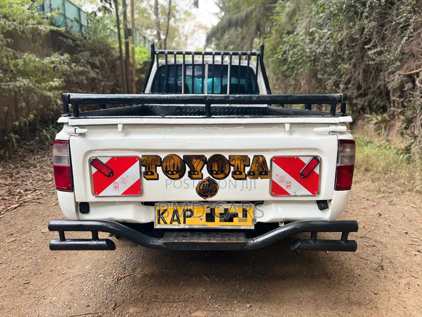 Toyota Hilux 2.5 2006 White
