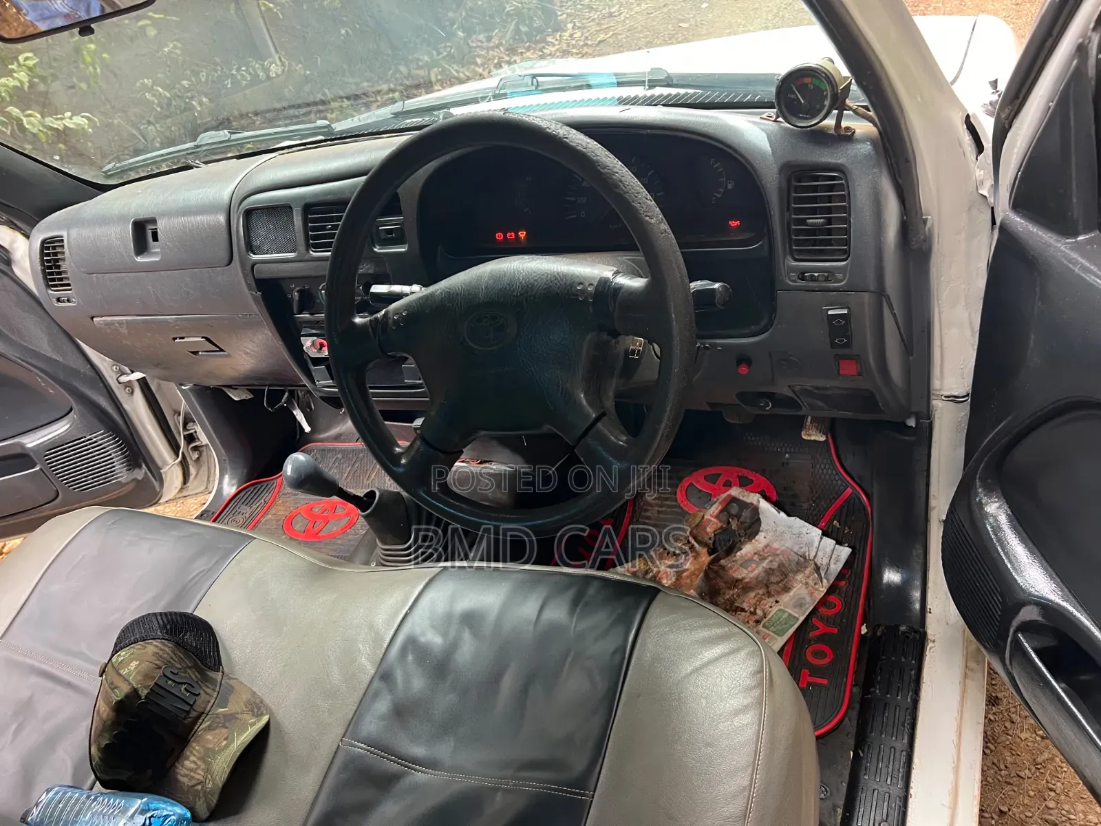 Toyota Hilux 2.5 2006 White