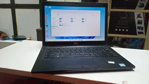 Laptop Dell Latitude 7390 8GB Intel Core i5 SSD 256GB