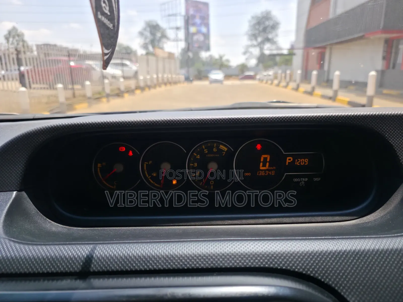 Toyota Rumion 2025 Black