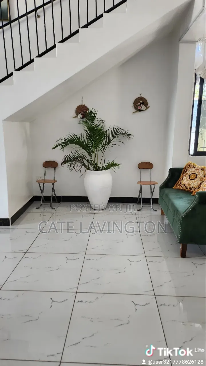 Furnished 4bdrm Maisonette in Mtambo for sale