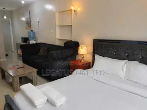 Spacious Rongai Studio With Pool | Parking | WiFi