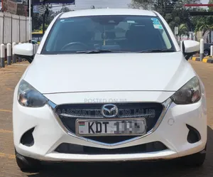 Mazda Demio 2018 White