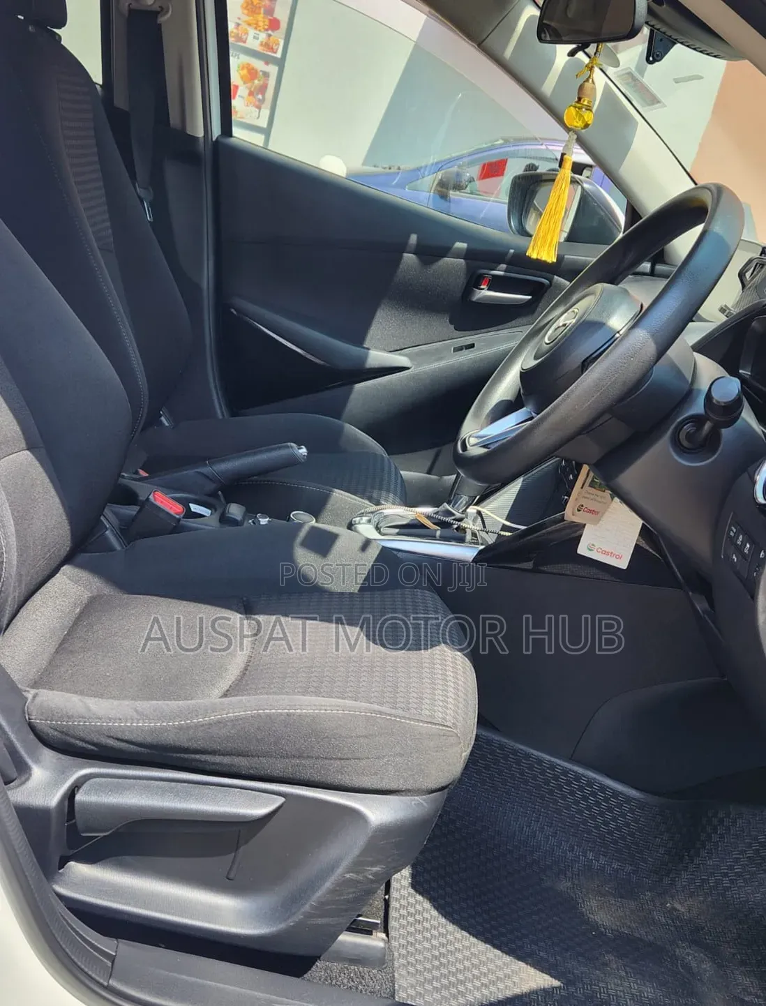 Mazda Demio 2018 White