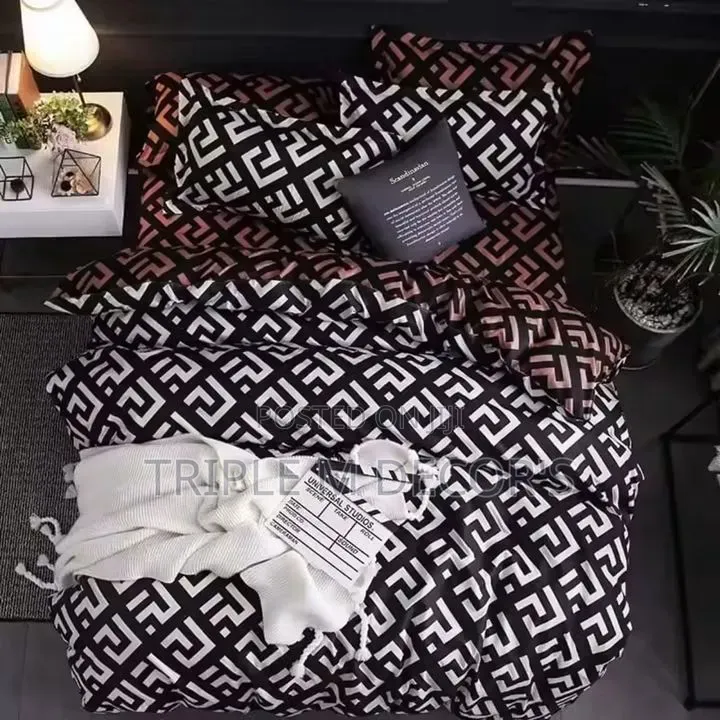Nordic Style Cotton Fibre Duvet Cover 6 by 7 Feet