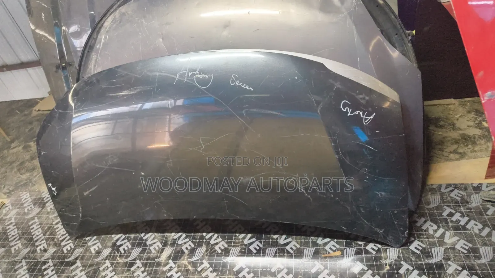 Nissan Serena Bonnet