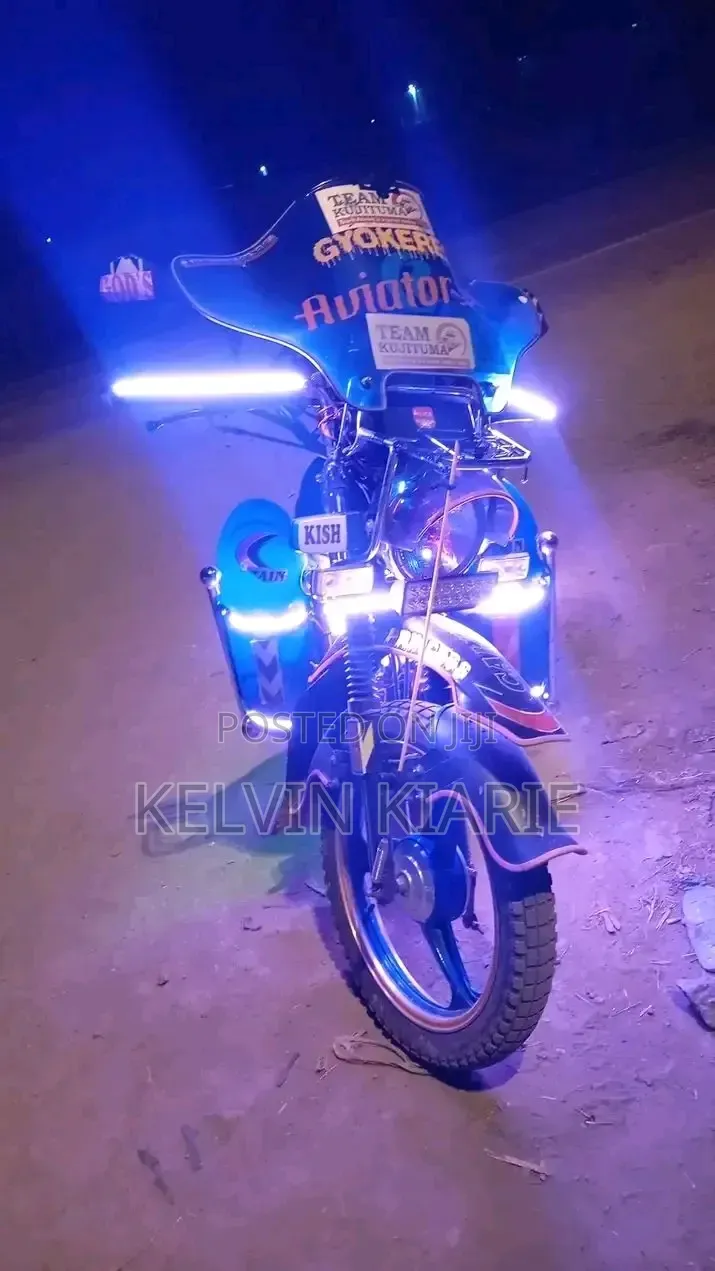 Captain CP150-10 2005 Blue