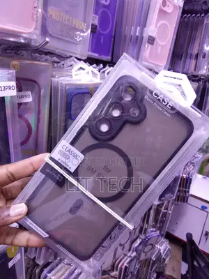 Translucent MagSafe Case With Lense for Samsung Galaxy S24 FE -Black