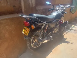 Bajaj Boxer 150 UG 2019 Red