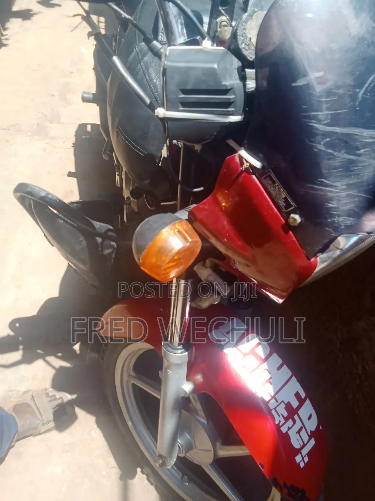 Bajaj Boxer 150 UG 2019 Red
