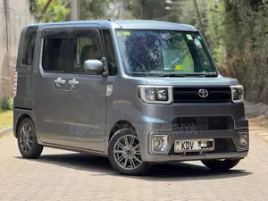 Toyota Pixis Epoch 2018 Silver