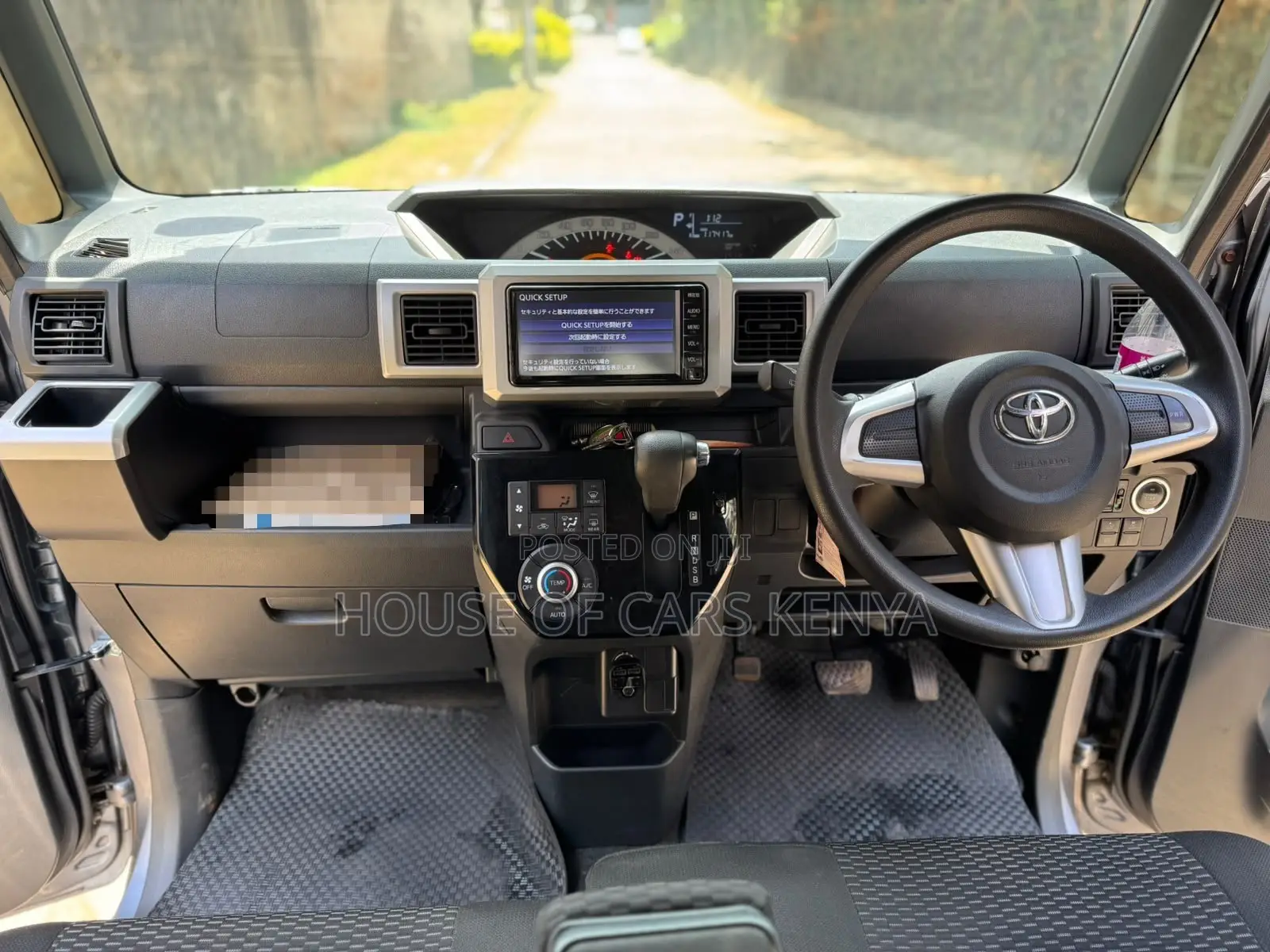 Toyota Pixis Epoch 2018 Silver