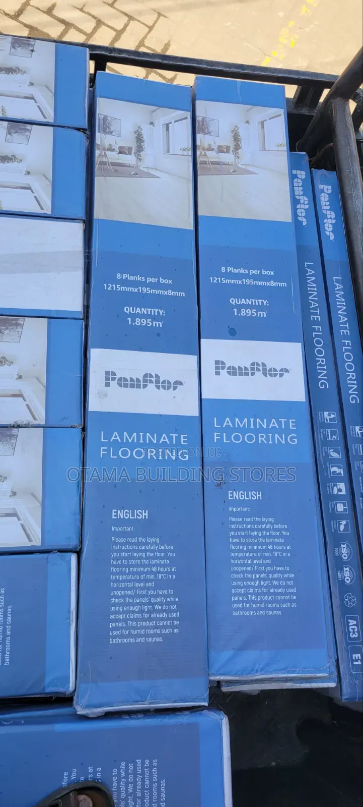 Quality Panfloor Laminate Flooring 8mm
