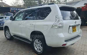Toyota Land Cruiser Prado 4.0 Petrol GX-R 2013 White
